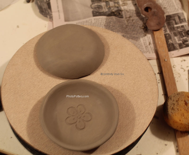 Handbuild multiple pottery pieces on same hump mold