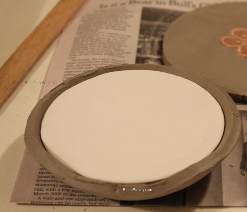 Place mold and clay upright before trimming